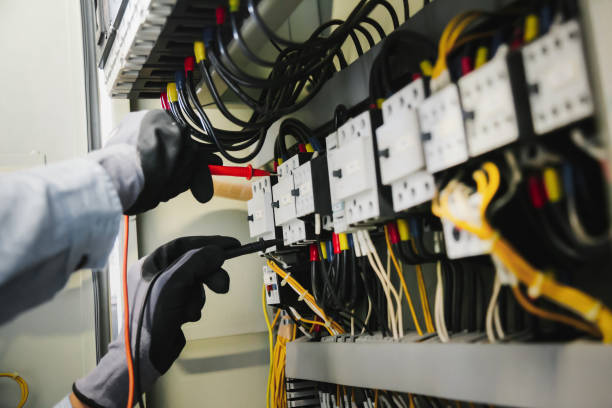 Best Circuit Breaker Installation and Repair  in Apple Valley, MN